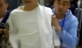 爆料小哥被抓视频播放,视频曝光网络舆论风波