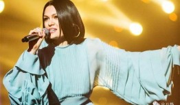 金姐爆料男歌手是谁呀视频,男歌手身份大曝光，视频爆料引发热议